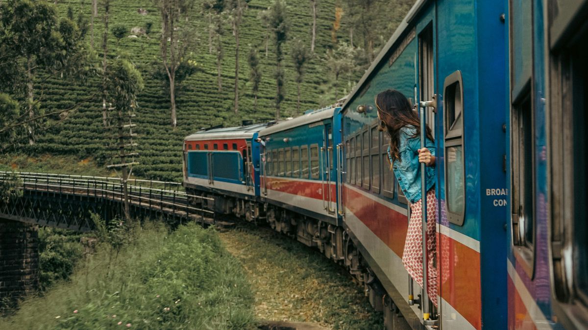 Kandy to Ella Scenic Train Ride Sri Lanka